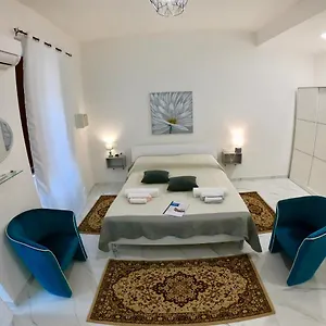 Guest Historic Centre Appartement